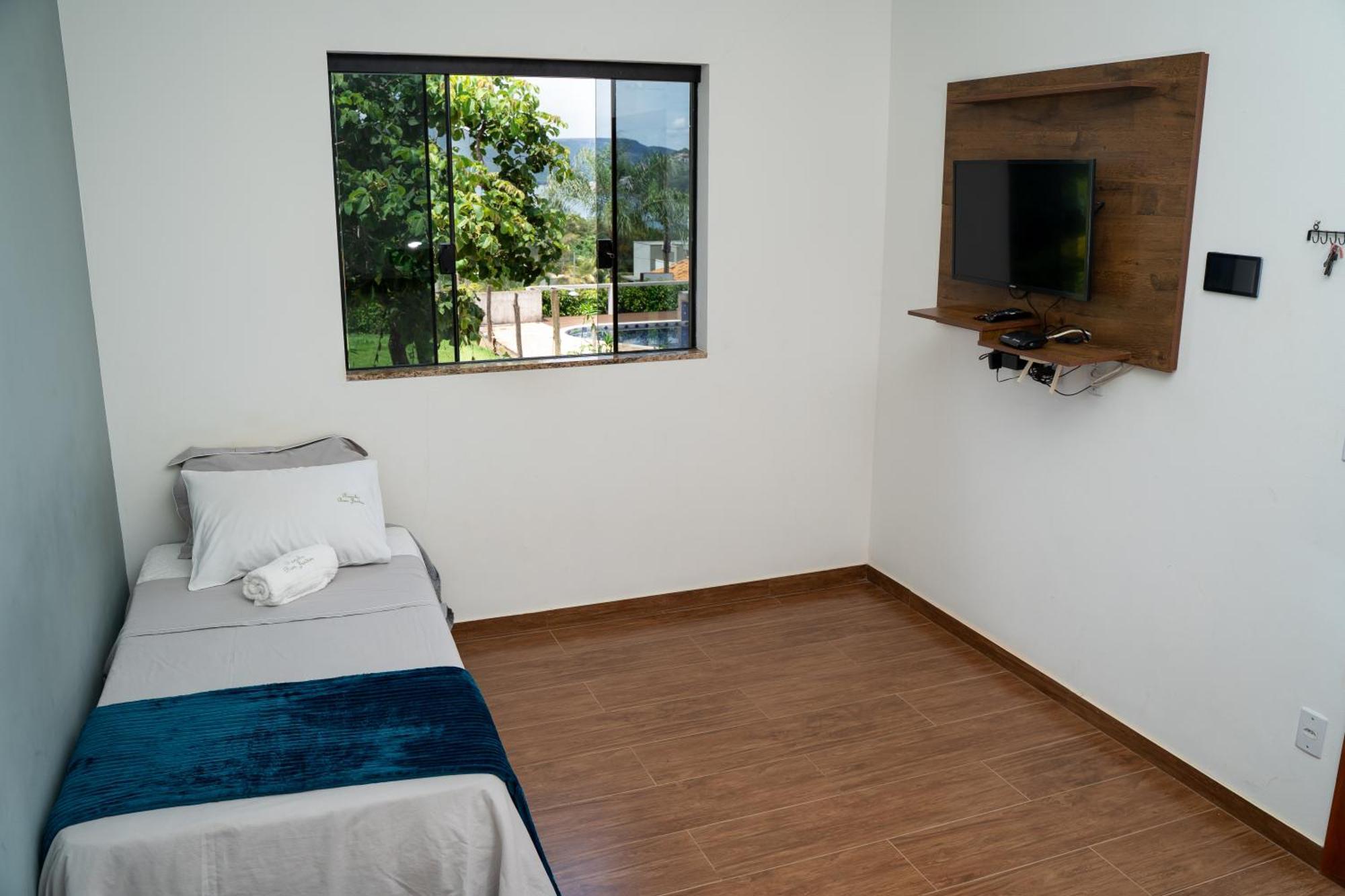 Casa Com Piscina Vista Para Lago, 03 Quartos Confortaveis Capitólio Extérieur photo